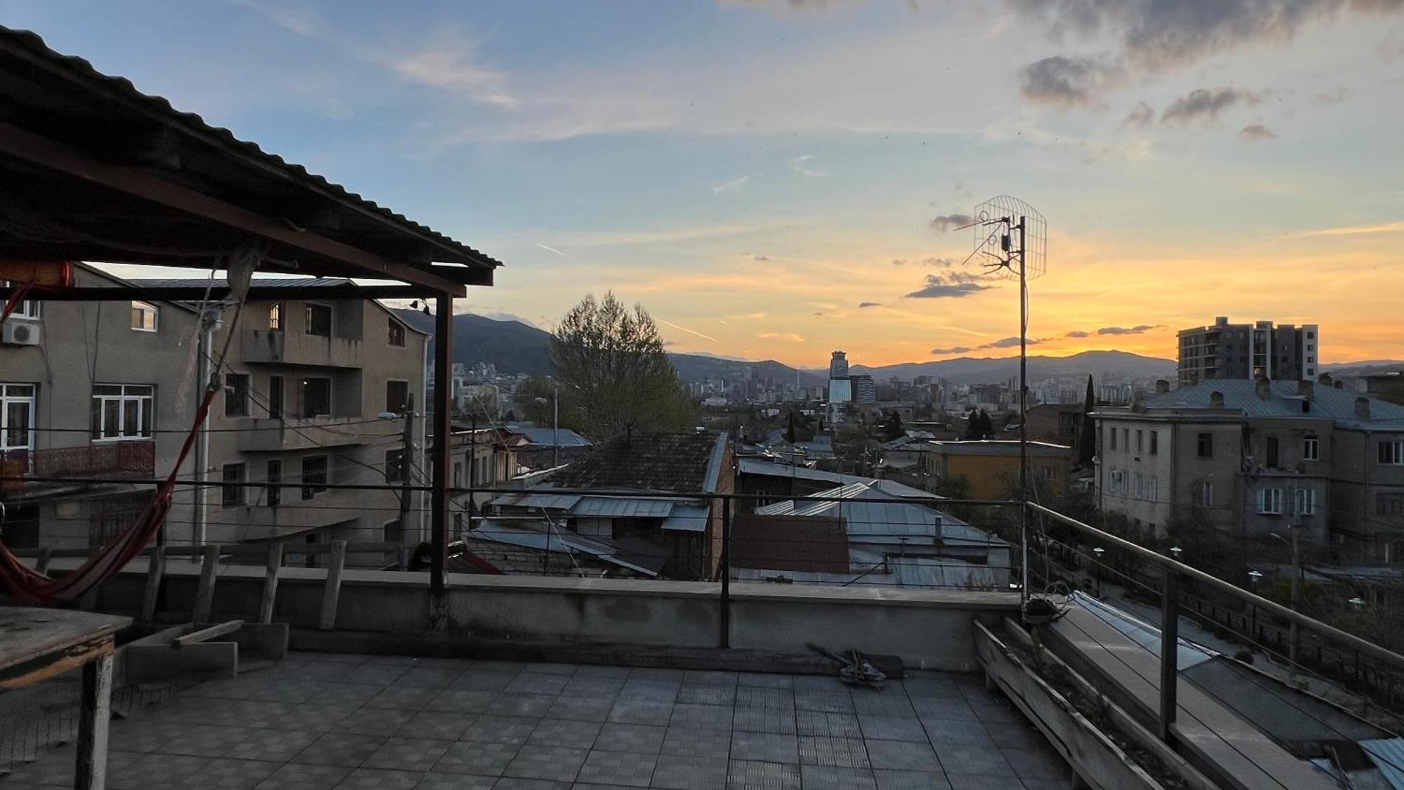 Garden House Tbilisi Hotel Bagian luar foto